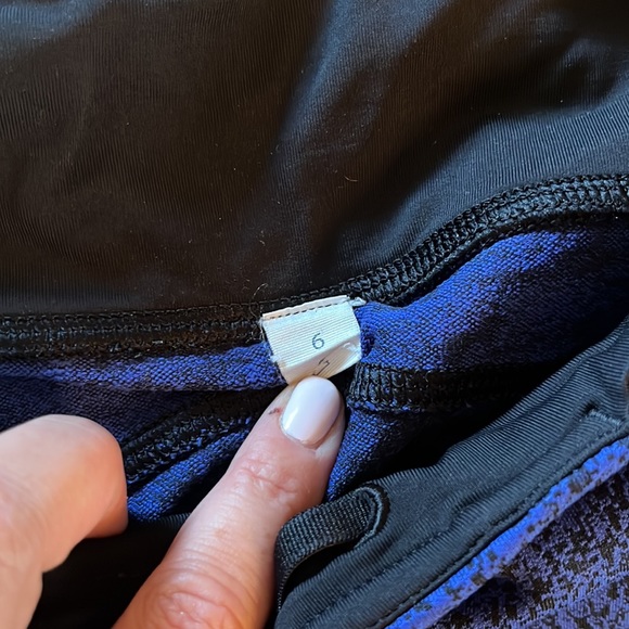 Lululemon leggings - Picture 5 of 9